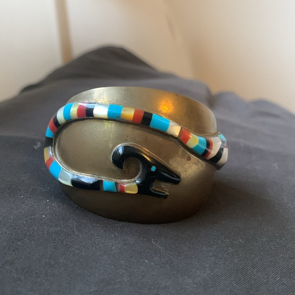 Vintage Zuni inlay ram 🐏 copper cuff, turquoise coral mother of pearl & onyx - Picture 2 of 10